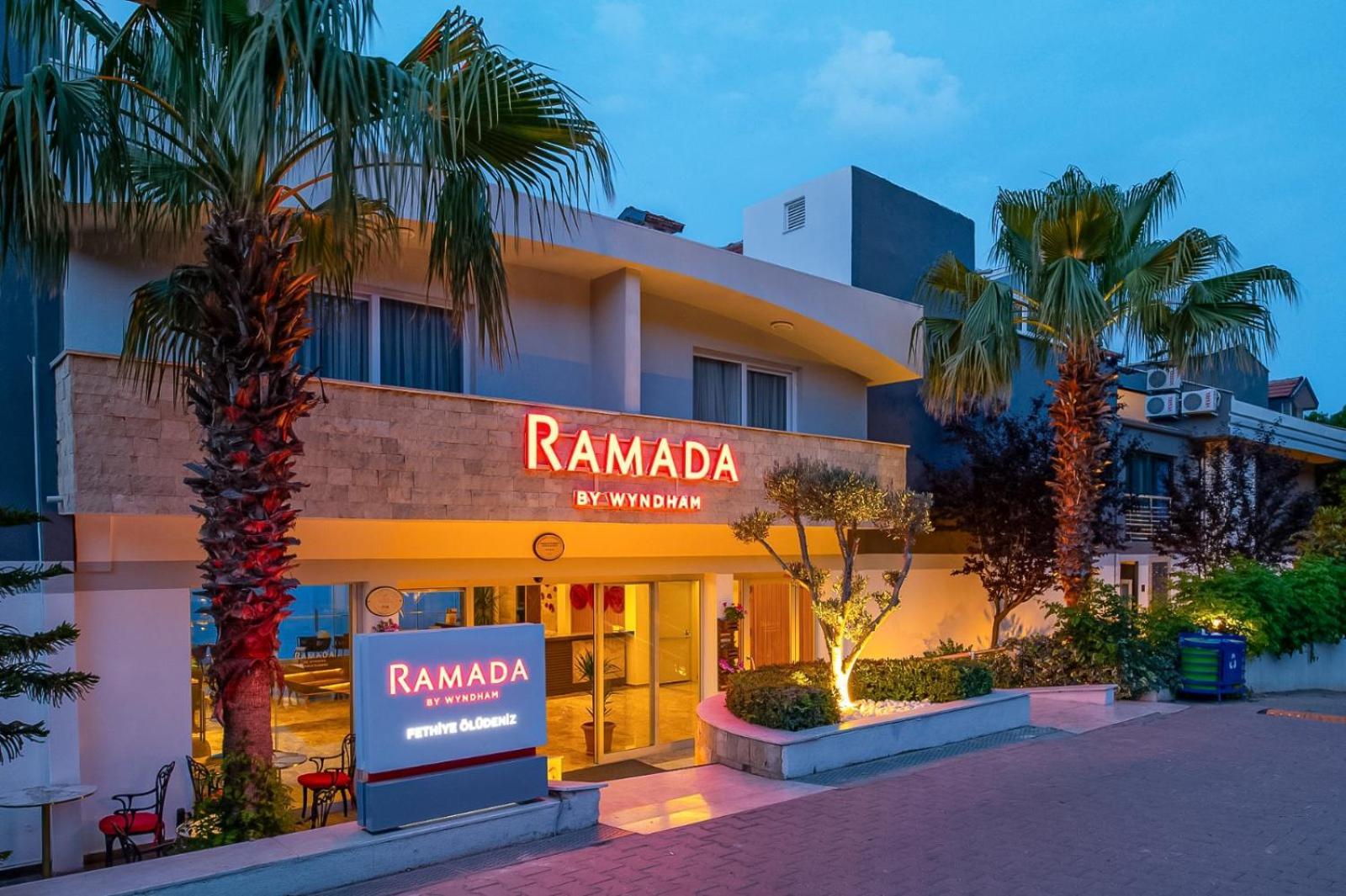 Ramada By Wyndham Fethiye Oludeniz Adult Only Hotel Eksteriør billede