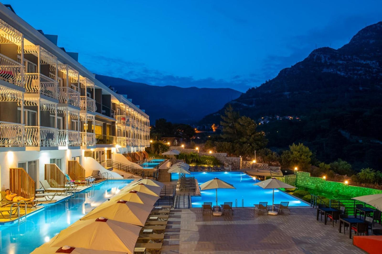 Ramada By Wyndham Fethiye Oludeniz Adult Only Hotel Eksteriør billede