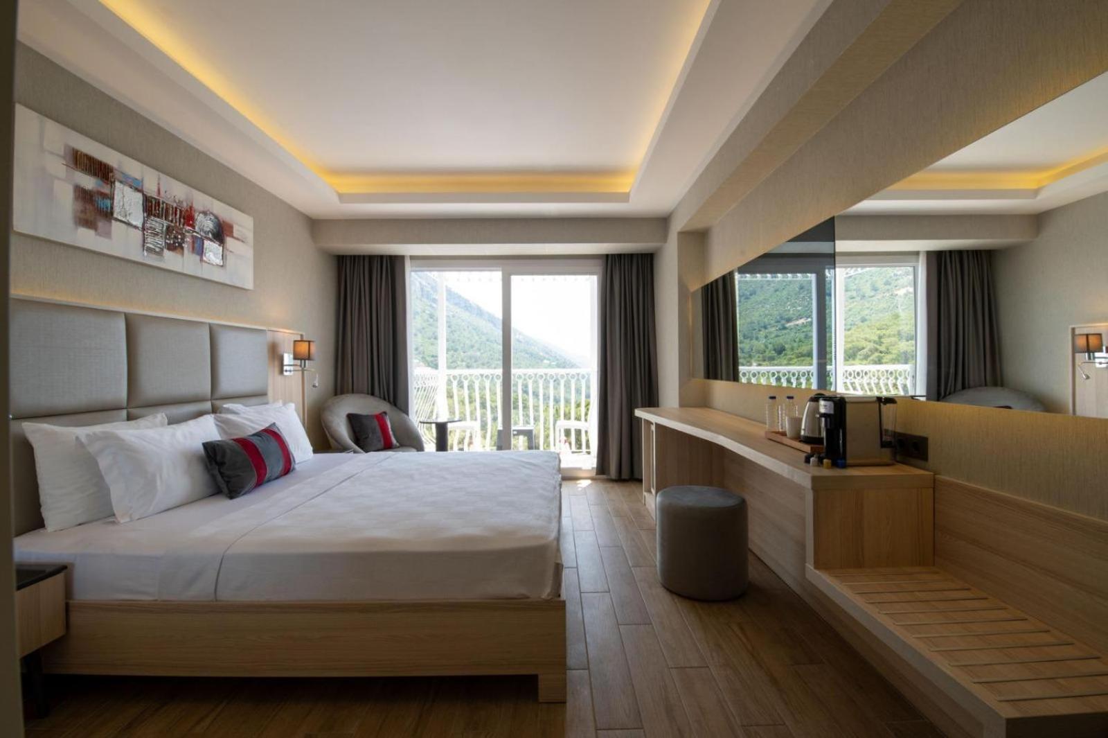 Ramada By Wyndham Fethiye Oludeniz Adult Only Hotel Eksteriør billede